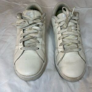 Nike Court Royale size 8  2 Sail White
